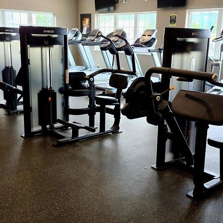 Newcastle Lodge & Convention Center エクステリア 写真